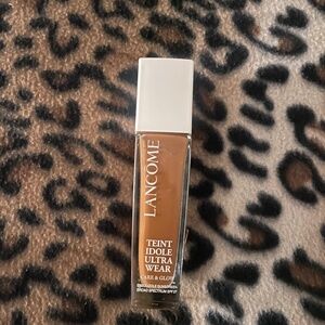 (Lancôme) - 515W - Teint Idole Ultra Wear Care & Glow